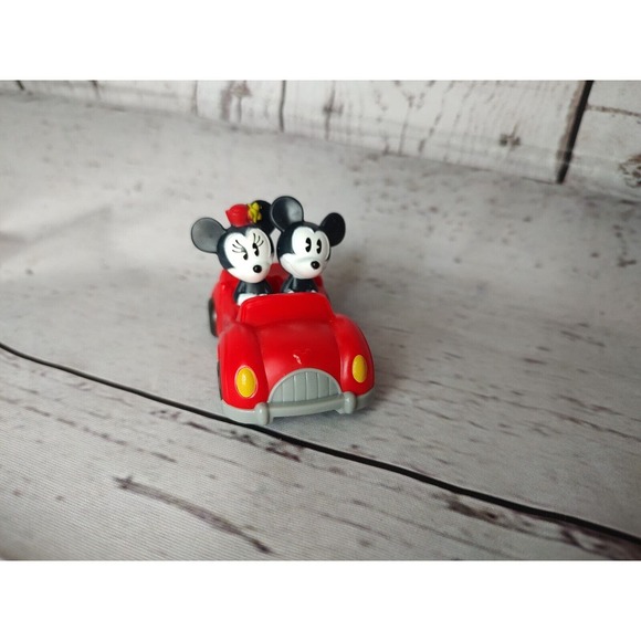Walt Disney Mickie and Minnie Toy Runaway Railway 2020 4 Inches - Picture 1 of 7
